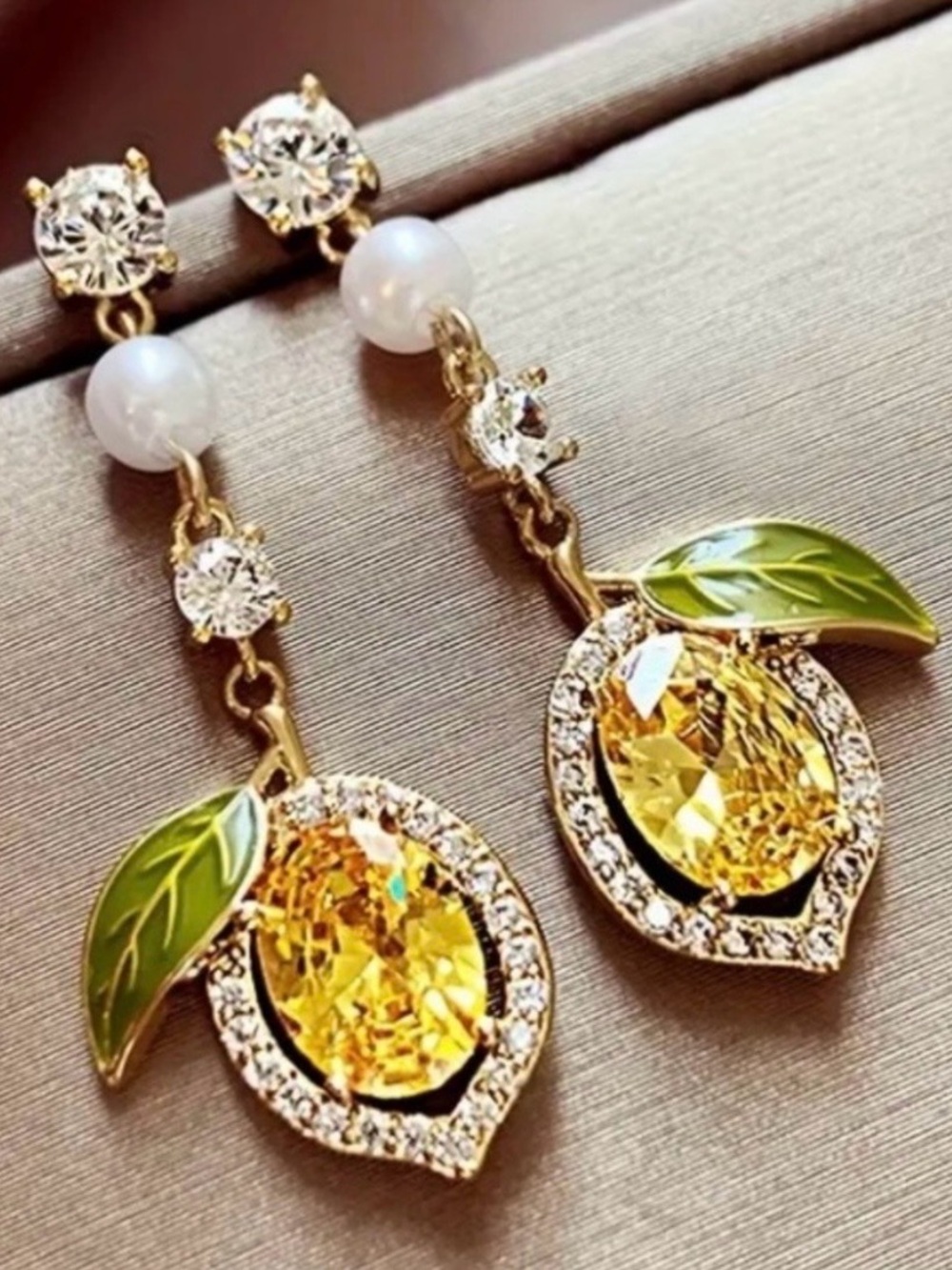 🍋 Gold-Tone Faux Pearl CZ Rhinestones Lemon Drop Earrings